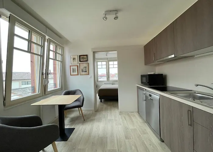 Maria De La Maison Saint-josse *